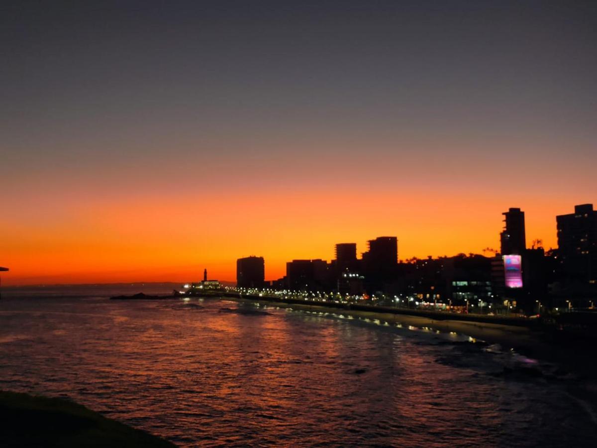 Appartamento Smart Farol Da Barra - Vista Mar Com Varanda Arejada Salvador Esterno foto